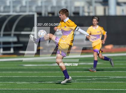 Thumbnail 3 in Liberty Hill vs Boerne (Alamo Heights Tournament) photogallery.