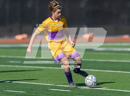 Thumbnail 2 in Liberty Hill vs Boerne (Alamo Heights Tournament) photogallery.
