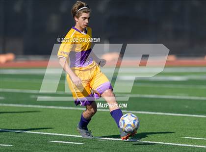 Thumbnail 1 in Liberty Hill vs Boerne (Alamo Heights Tournament) photogallery.