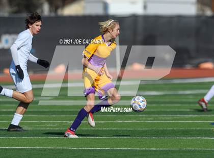 Thumbnail 2 in Liberty Hill vs Boerne (Alamo Heights Tournament) photogallery.