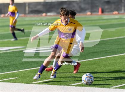 Thumbnail 2 in Liberty Hill vs Boerne (Alamo Heights Tournament) photogallery.
