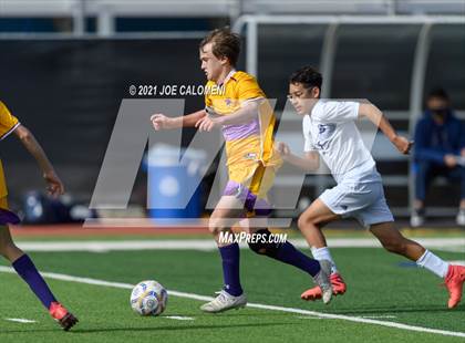 Thumbnail 1 in Liberty Hill vs Boerne (Alamo Heights Tournament) photogallery.