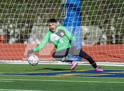 Thumbnail 2 in Liberty Hill vs Boerne (Alamo Heights Tournament) photogallery.