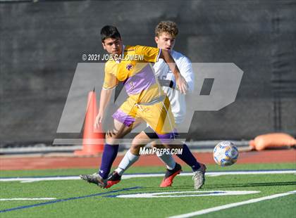 Thumbnail 1 in Liberty Hill vs Boerne (Alamo Heights Tournament) photogallery.