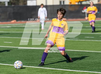 Thumbnail 1 in Liberty Hill vs Boerne (Alamo Heights Tournament) photogallery.