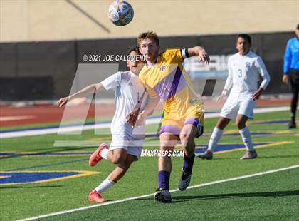 Thumbnail 3 in Liberty Hill vs Boerne (Alamo Heights Tournament) photogallery.