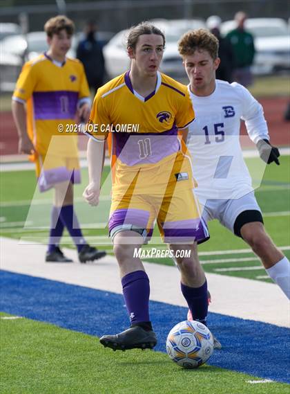Thumbnail 3 in Liberty Hill vs Boerne (Alamo Heights Tournament) photogallery.