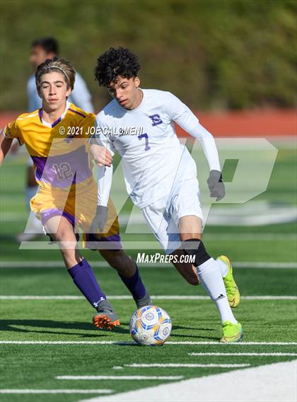 Thumbnail 3 in Liberty Hill vs Boerne (Alamo Heights Tournament) photogallery.