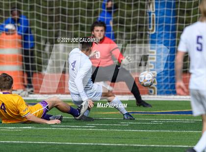 Thumbnail 3 in Liberty Hill vs Boerne (Alamo Heights Tournament) photogallery.