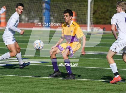 Thumbnail 2 in Liberty Hill vs Boerne (Alamo Heights Tournament) photogallery.