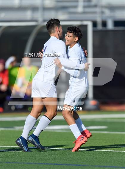Thumbnail 1 in Liberty Hill vs Boerne (Alamo Heights Tournament) photogallery.