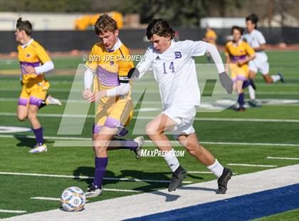 Thumbnail 3 in Liberty Hill vs Boerne (Alamo Heights Tournament) photogallery.