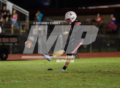 Thumbnail 3 in Mariner @ North Fort Myers photogallery.