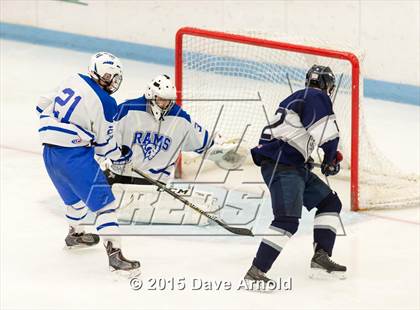 Thumbnail 3 in Yarmouth @ Kennebunk photogallery.