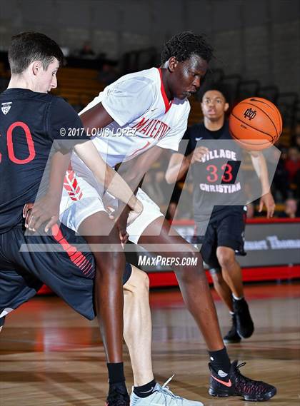 Thumbnail 2 in Village Christian @ Mater Dei (Nike Extravaganza) photogallery.