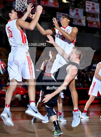 Thumbnail 1 in Village Christian @ Mater Dei (Nike Extravaganza) photogallery.