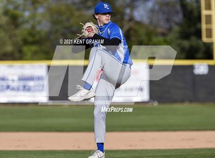 Thumbnail 3 in Franklin Central @ Noblesville photogallery.