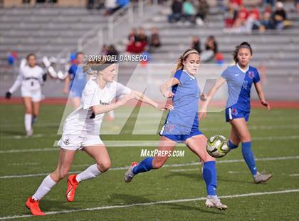 Thumbnail 2 in St. Ignatius vs Saint Francis  photogallery.