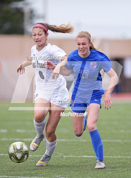 Thumbnail 2 in St. Ignatius vs Saint Francis  photogallery.