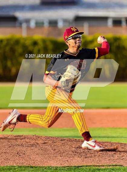 Thumbnail 2 in Mountain Pointe @ Mountain View photogallery.