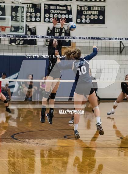 Thumbnail 3 in Pleasant Valley vs. Carondelet (Viking Classic Tournament) photogallery.