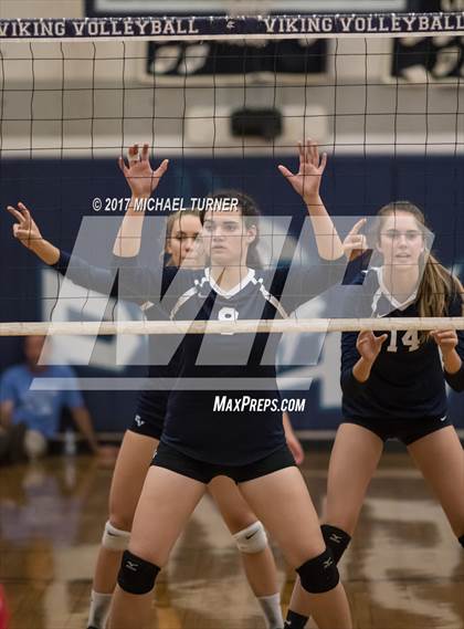 Thumbnail 1 in Pleasant Valley vs. Carondelet (Viking Classic Tournament) photogallery.