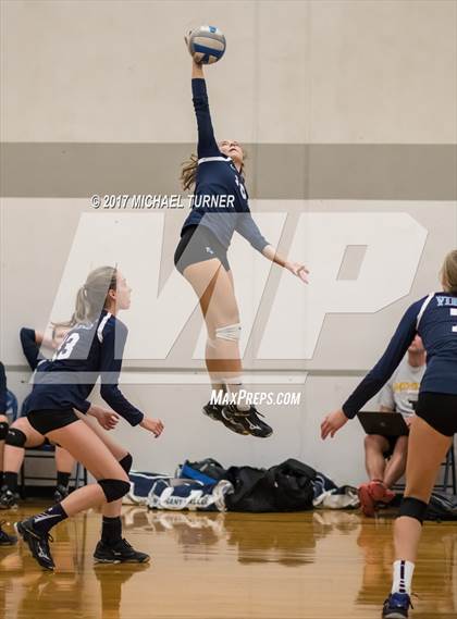 Thumbnail 1 in Pleasant Valley vs. Carondelet (Viking Classic Tournament) photogallery.