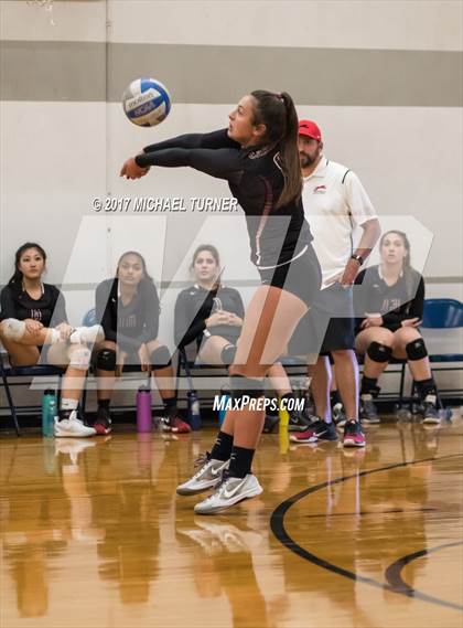 Thumbnail 1 in Pleasant Valley vs. Carondelet (Viking Classic Tournament) photogallery.