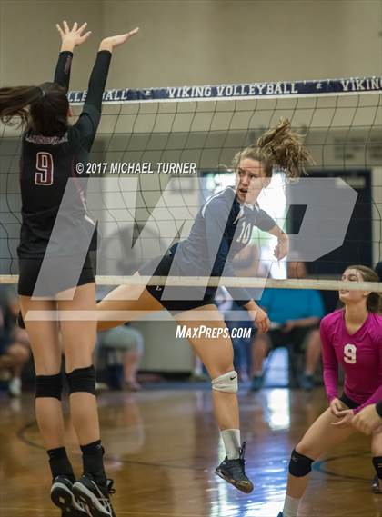 Thumbnail 3 in Pleasant Valley vs. Carondelet (Viking Classic Tournament) photogallery.