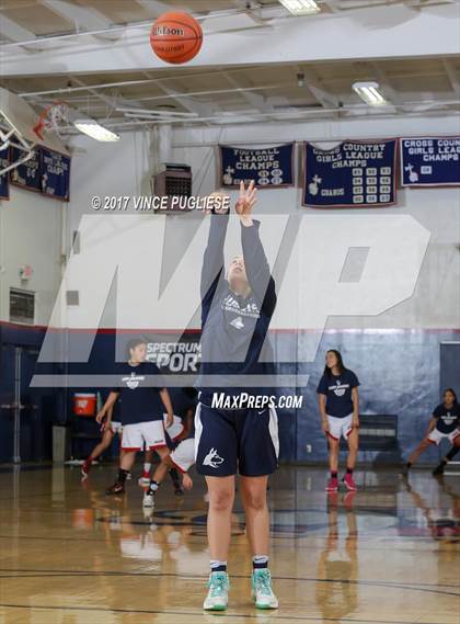 Thumbnail 2 in Rolling Hills Prep @ Bellarmine-Jefferson (CIF D5 Southern Regional Final) photogallery.