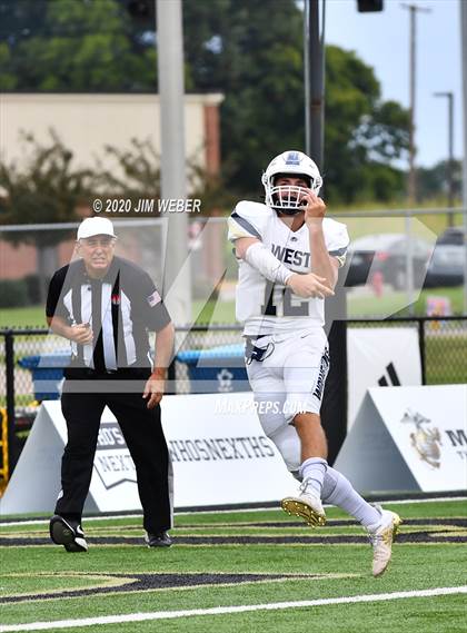 Thumbnail 2 in Bentonville West @ Broken Arrow photogallery.