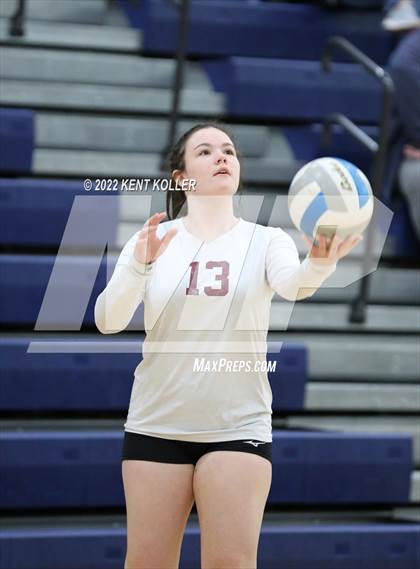 Thumbnail 2 in Mott vs. Grosse Pointe North (Marysville Tournament) photogallery.