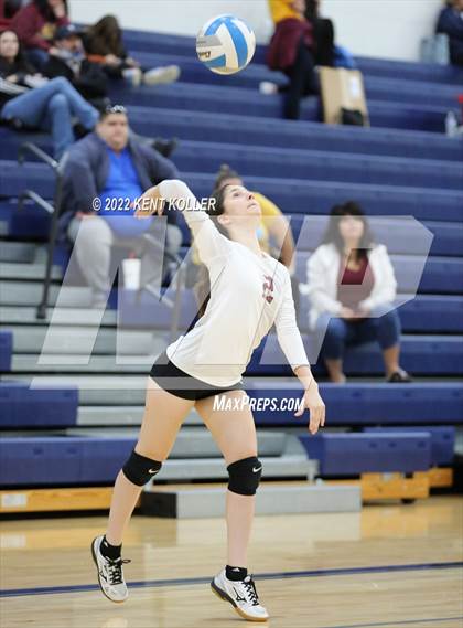 Thumbnail 3 in Mott vs. Grosse Pointe North (Marysville Tournament) photogallery.