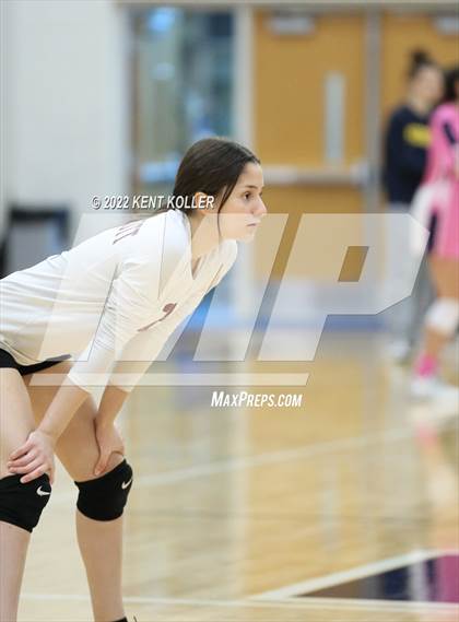 Thumbnail 3 in Mott vs. Grosse Pointe North (Marysville Tournament) photogallery.