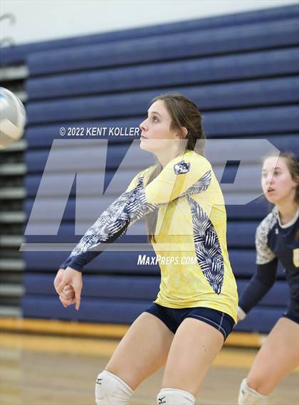Thumbnail 1 in Mott vs. Grosse Pointe North (Marysville Tournament) photogallery.