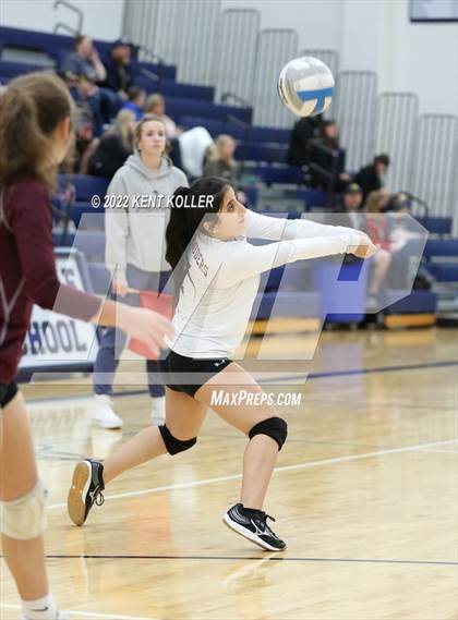 Thumbnail 3 in Mott vs. Grosse Pointe North (Marysville Tournament) photogallery.