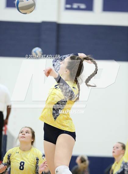 Thumbnail 2 in Mott vs. Grosse Pointe North (Marysville Tournament) photogallery.