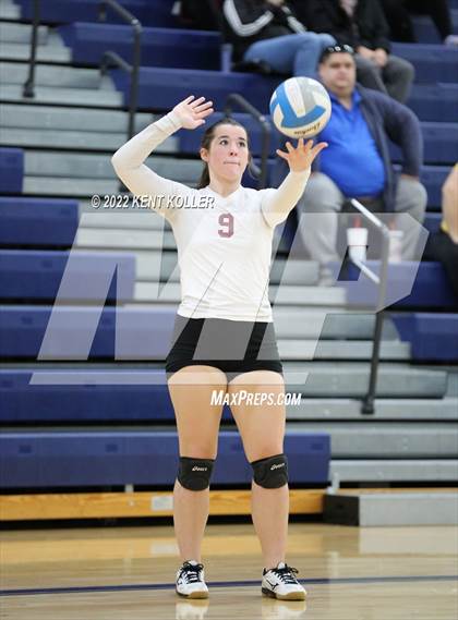 Thumbnail 1 in Mott vs. Grosse Pointe North (Marysville Tournament) photogallery.