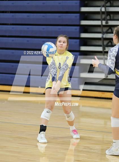 Thumbnail 1 in Mott vs. Grosse Pointe North (Marysville Tournament) photogallery.