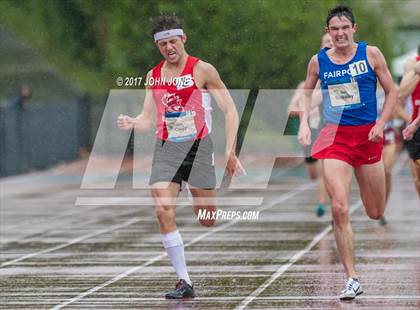 Thumbnail 3 in 50th Annual Loucks Games (The Loucks Mile - Men) photogallery.
