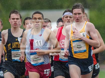 Thumbnail 1 in 50th Annual Loucks Games (The Loucks Mile - Men) photogallery.