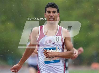 Thumbnail 1 in 50th Annual Loucks Games (The Loucks Mile - Men) photogallery.