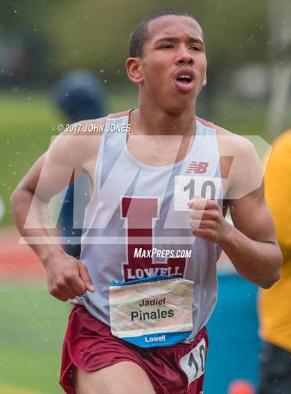 Thumbnail 2 in 50th Annual Loucks Games (The Loucks Mile - Men) photogallery.