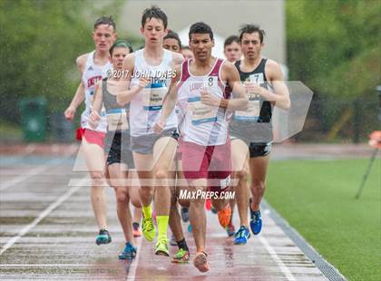 Thumbnail 1 in 50th Annual Loucks Games (The Loucks Mile - Men) photogallery.