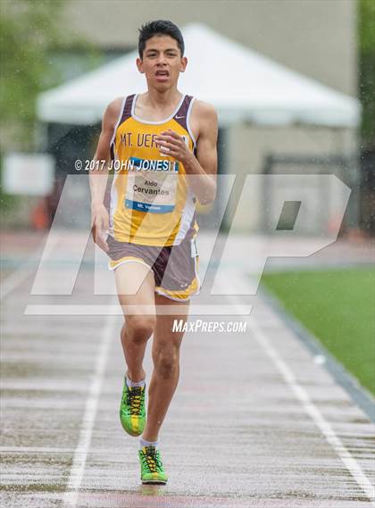 Thumbnail 3 in 50th Annual Loucks Games (The Loucks Mile - Men) photogallery.