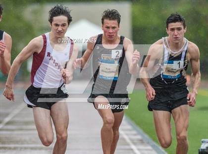 Thumbnail 2 in 50th Annual Loucks Games (The Loucks Mile - Men) photogallery.