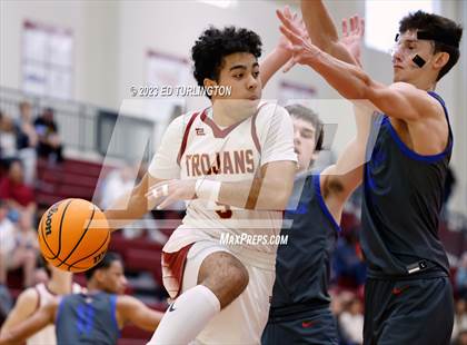 Thumbnail 2 in Walton @ Lassiter photogallery.