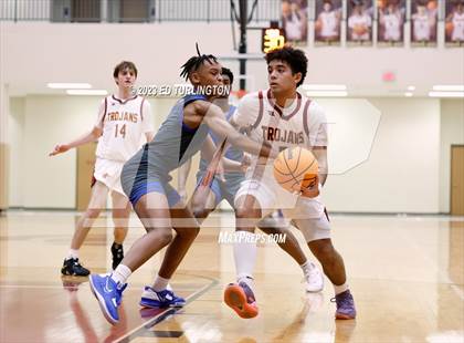 Thumbnail 1 in Walton @ Lassiter photogallery.
