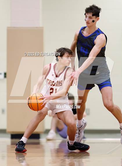Thumbnail 2 in Walton @ Lassiter photogallery.