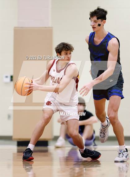 Thumbnail 1 in Walton @ Lassiter photogallery.